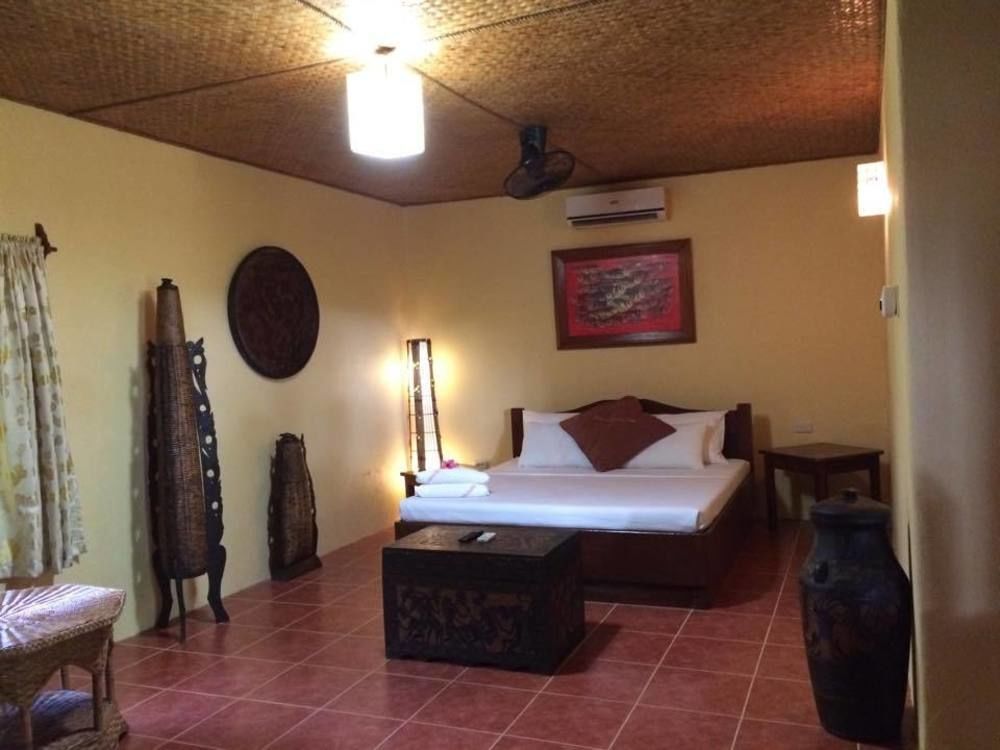 Hibiscus Garden Resort Puerto Princesa Екстер'єр фото