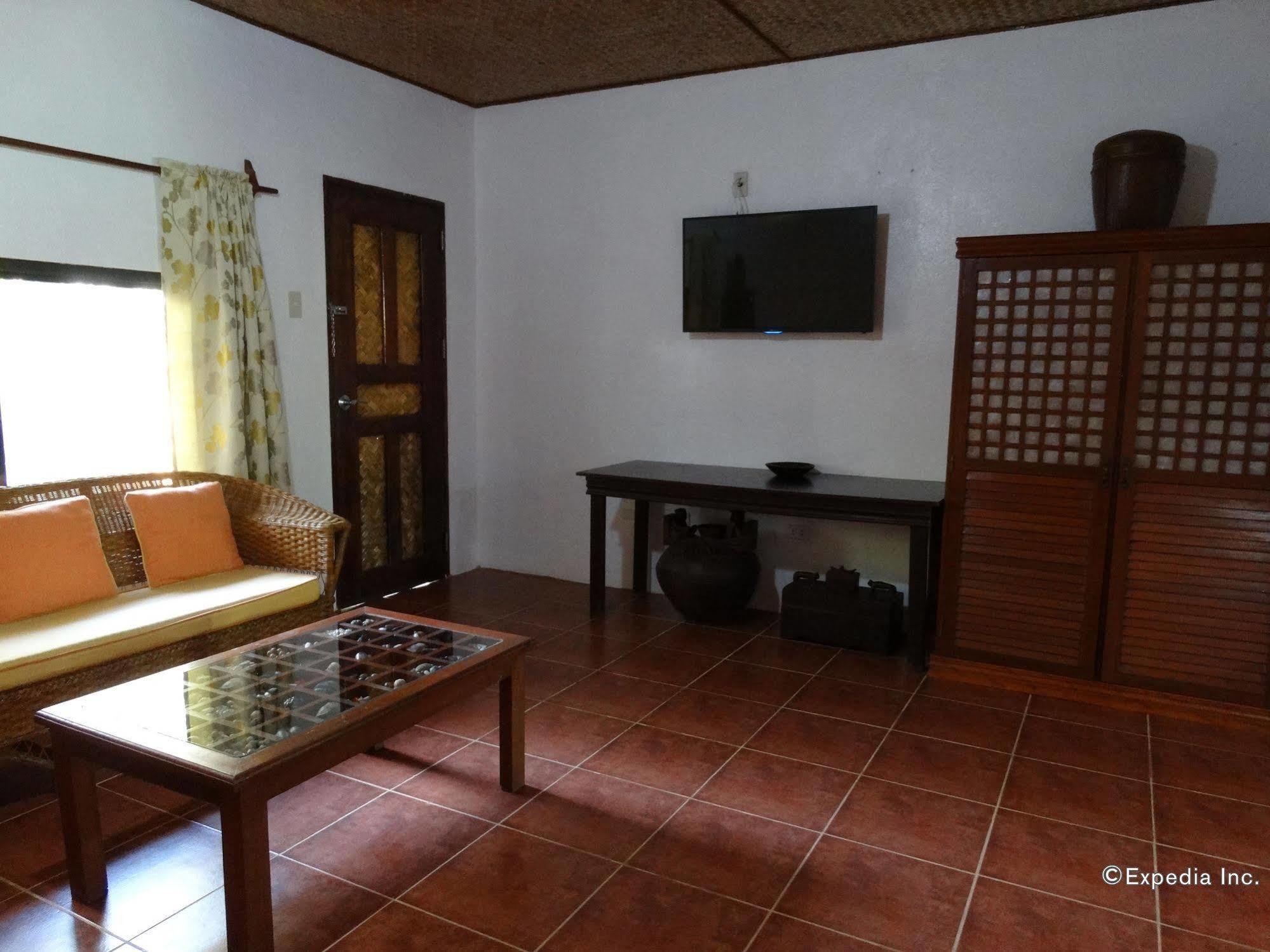 Hibiscus Garden Resort Puerto Princesa Екстер'єр фото
