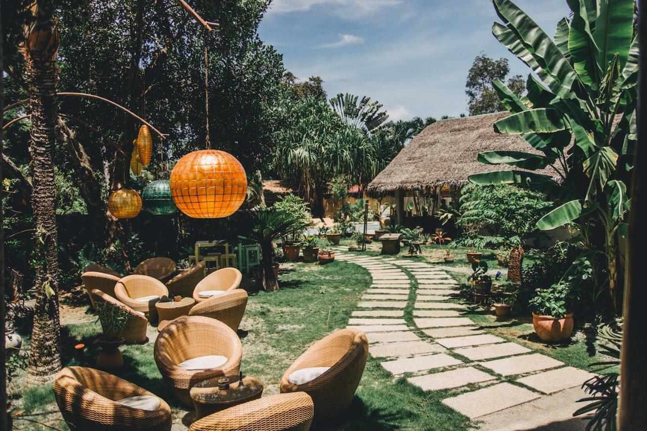 Hibiscus Garden Resort Puerto Princesa Екстер'єр фото