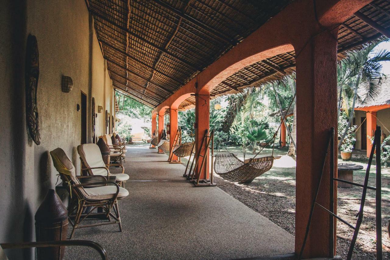 Hibiscus Garden Resort Puerto Princesa Екстер'єр фото